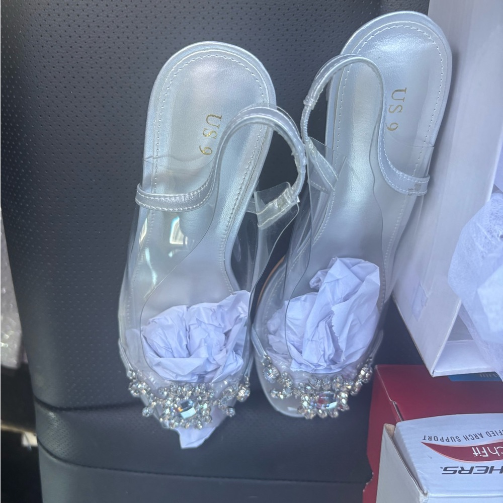 Elegant Silver Women's Shoes
